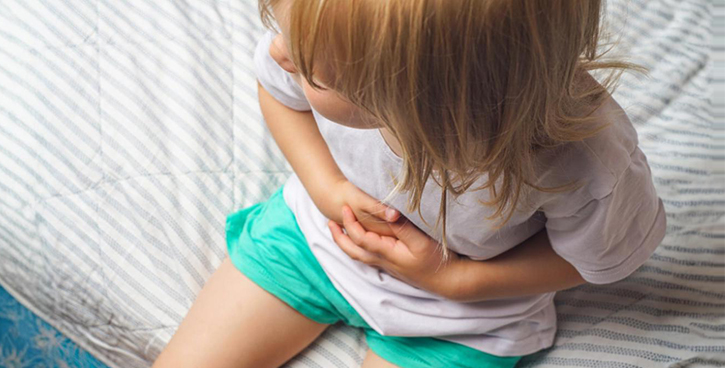 אנקופרזיס (בריחת צואה) בילדים – מה חשוב לדעת וכיצד ניתן לאבחן ולטפל